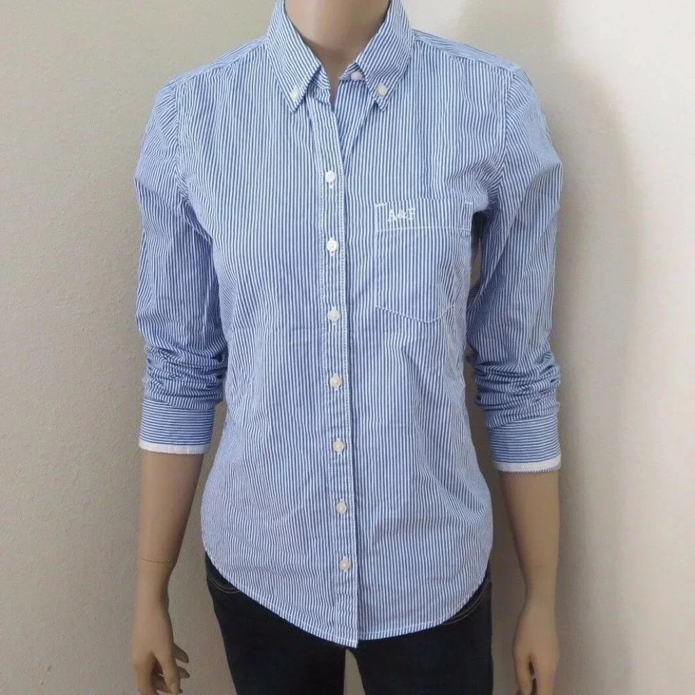 NWT Abercrombie Striped Button Down Oxford Small